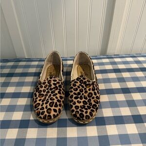 Sabah leopard shoe
